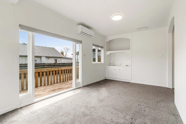 Photo of property in 13 Lee Road, Hannahs Bay, Rotorua, 3010