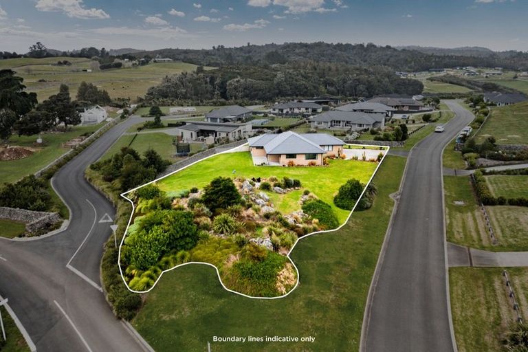 Photo of property in 27 Heartstone Place, Te Kamo, Kamo, 0185