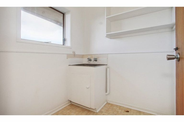 Photo of property in 1/78 Bentley Avenue, Glenfield, Auckland, 0629