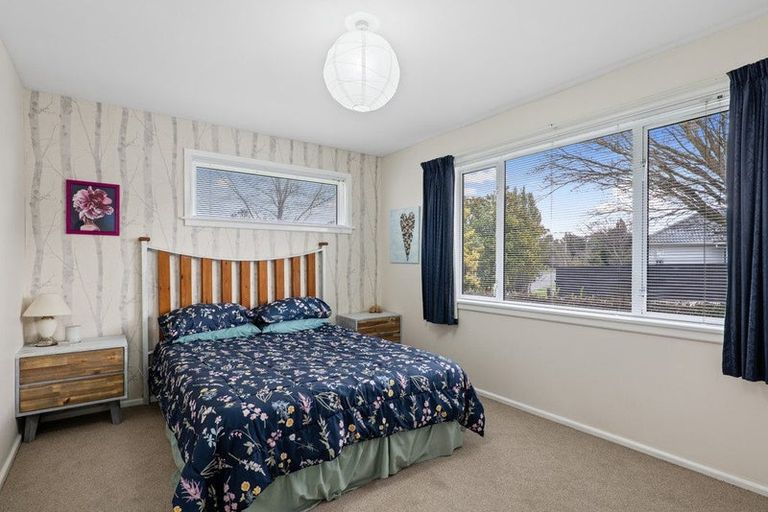 Photo of property in 69 Gregan Crescent, Burnside, Christchurch, 8053