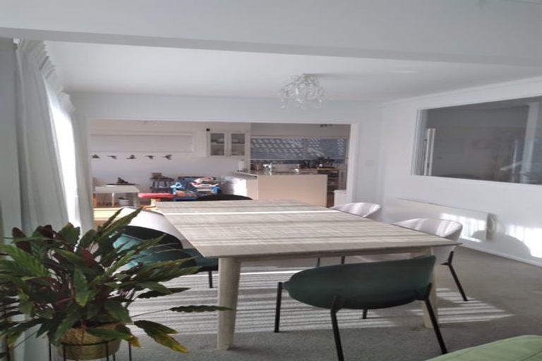 Photo of property in 39 Bosun Terrace, Whitby, Porirua, 5024