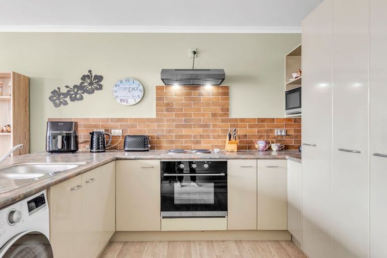 Photo of property in 7/340n Gulf Harbour Drive, Gulf Harbour, Whangaparaoa, 0930