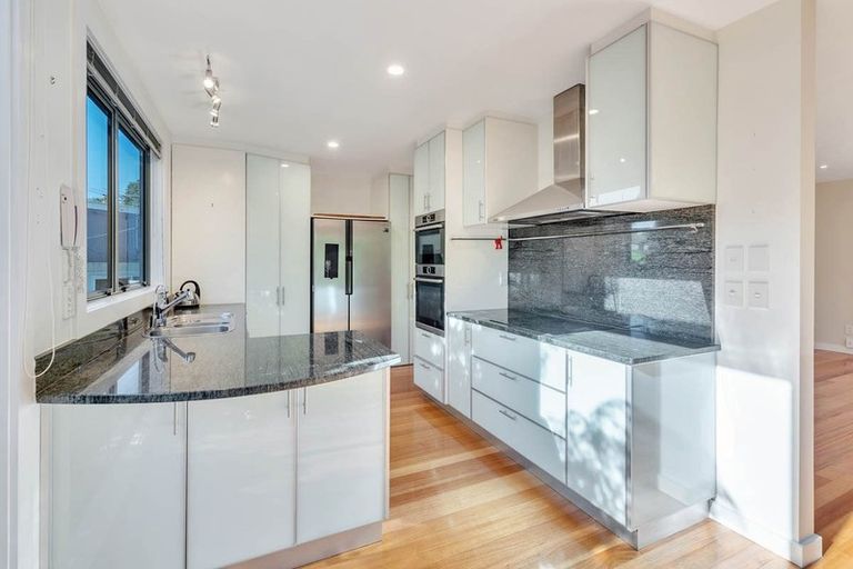 Photo of property in 1/8 Sarsfield Street, Herne Bay, Auckland, 1011