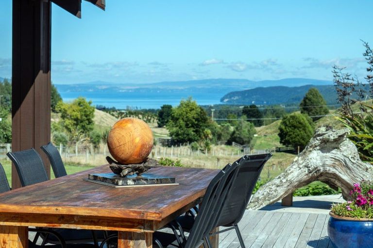 Photo of property in 34 Hepina Heights, Kinloch, Taupo, 3377
