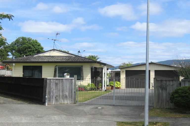 Photo of property in 31 Memphis Grove, Totara Park, Upper Hutt, 5018