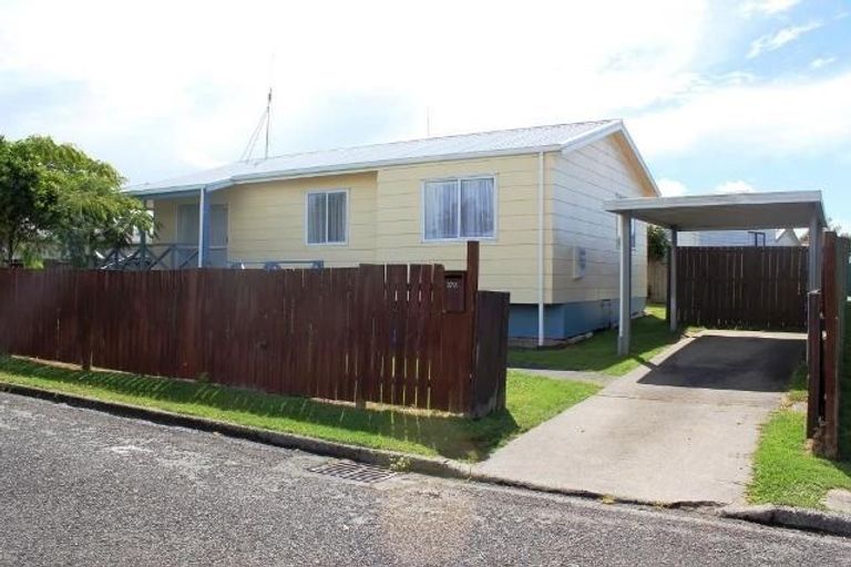 Photo of property in 371a Kahikatea Drive, Dinsdale, Hamilton, 3204