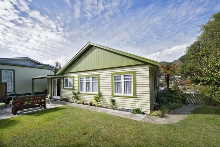 Photo of property in 78a Kawai Street, Nelson South, Nelson, 7010