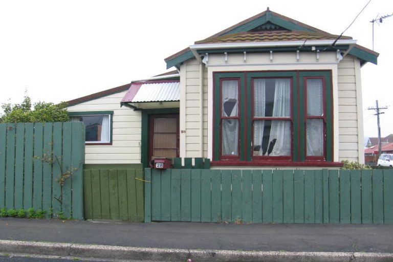 Photo of property in 28 Atkinson Street, South Dunedin, Dunedin, 9012