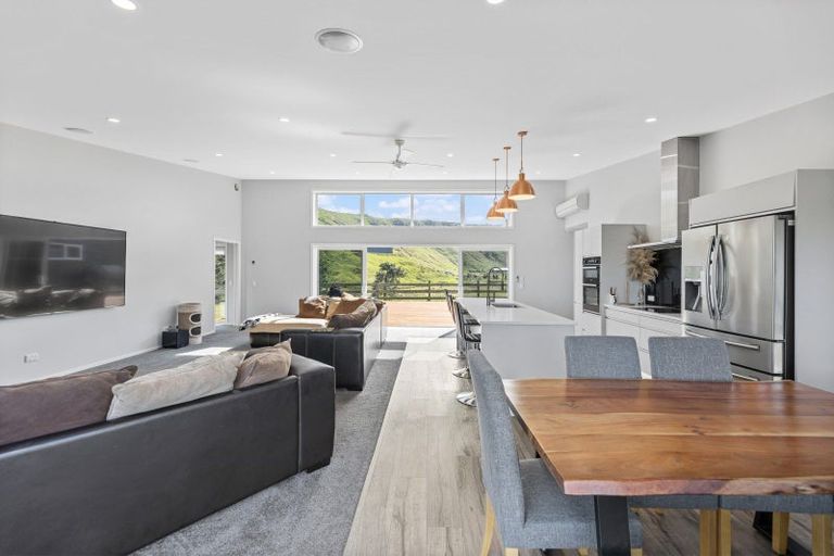 Photo of property in 78 Charnley Way, Kinloch, Taupo, 3385