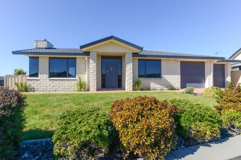 Photo of property in 10 Amner Place, Havelock North, 4130