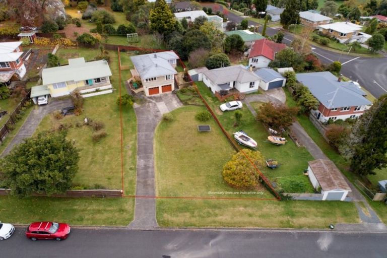 Photo of property in 8 Reid Drive, Putaruru, 3411