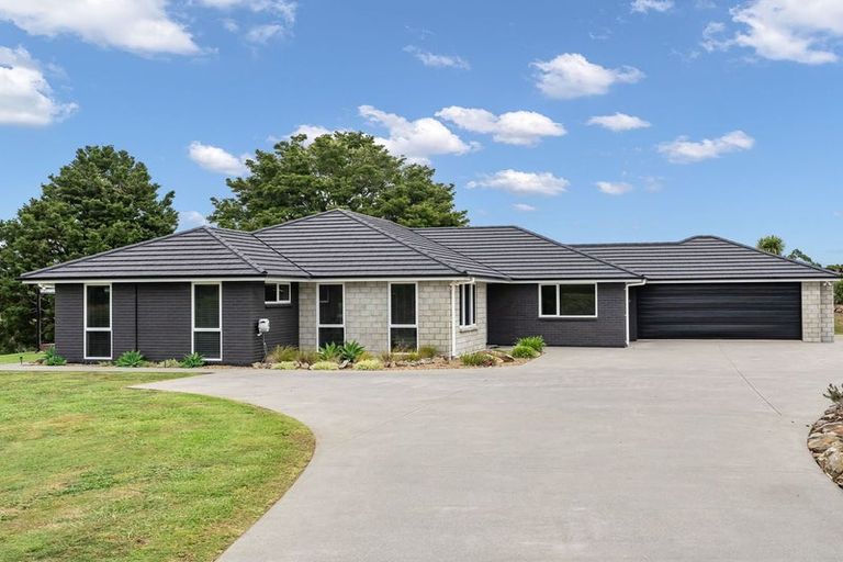 Photo of property in 66 Karanui Road, Te Kamo, Kamo, 0185