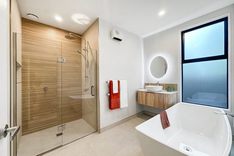 Photo of property in 16 Elsie Lange Way, Casebrook, Christchurch, 8051