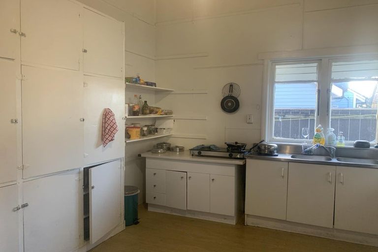 Photo of property in 7 Colombo Street, Hokowhitu, Palmerston North, 4410