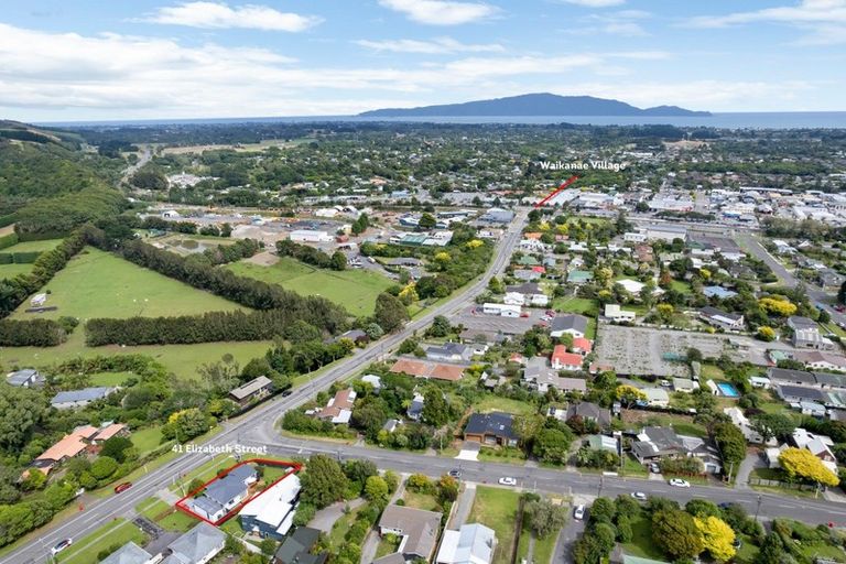 Photo of property in 41 Elizabeth Street, Waikanae, 5036