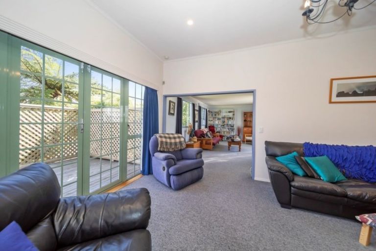 Photo of property in 17 Konini Street, Inglewood, 4330