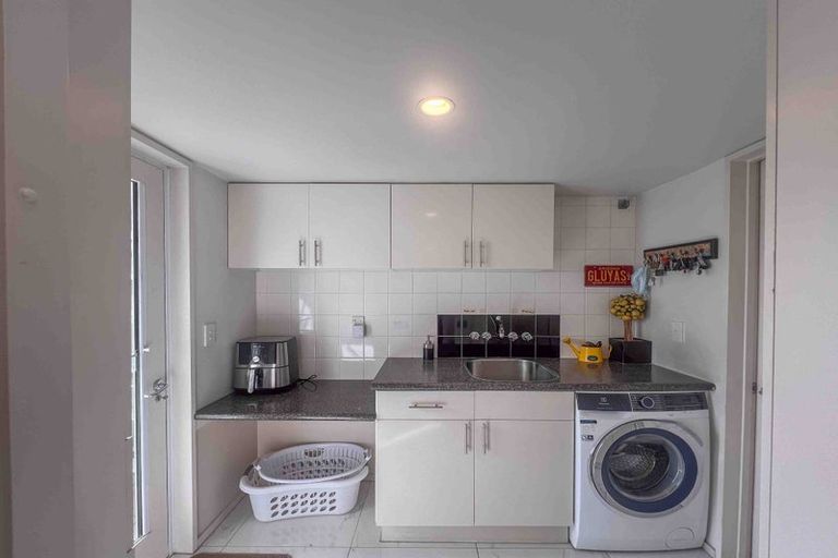 Photo of property in 79a Leinster Road, Merivale, Christchurch, 8014