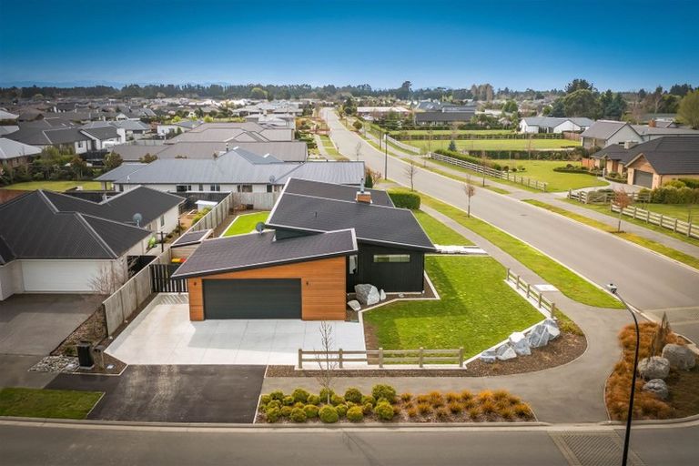 Photo of property in 2 Wilfield Drive, West Melton, 7618