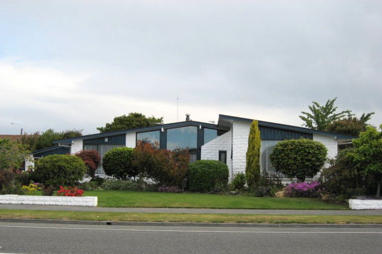 Photo of property in 157 Maidstone Road, Avonhead, Christchurch, 8042