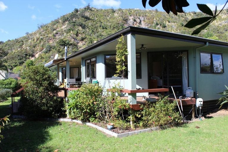 Photo of property in 111 Pinewood Court, Matarangi, Whitianga, 3592