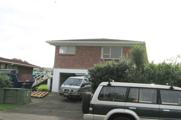 Photo of property in 38c Amorino Drive, Red Beach, 0932