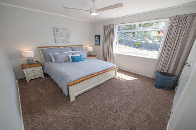Photo of property in 28 Berghan Road, Coopers Beach, 0420