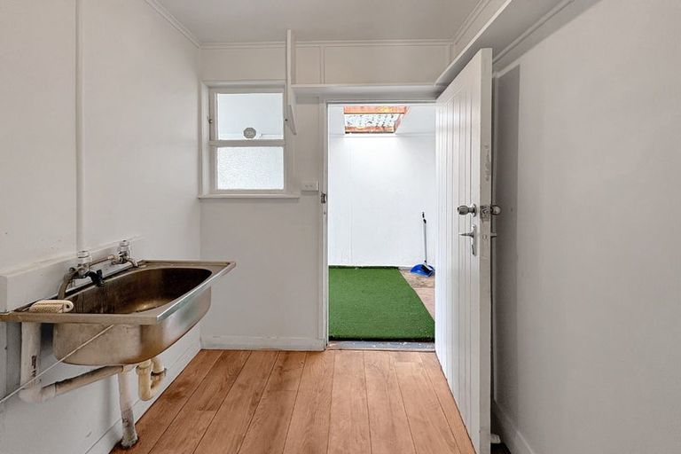 Photo of property in 47 Harper Street, Gonville, Whanganui, 4501