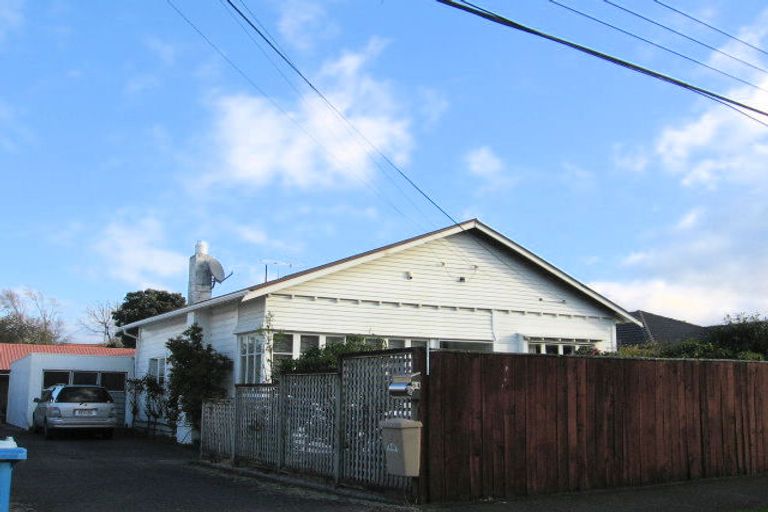 Photo of property in 64 Pretoria Street, Hutt Central, Lower Hutt, 5010
