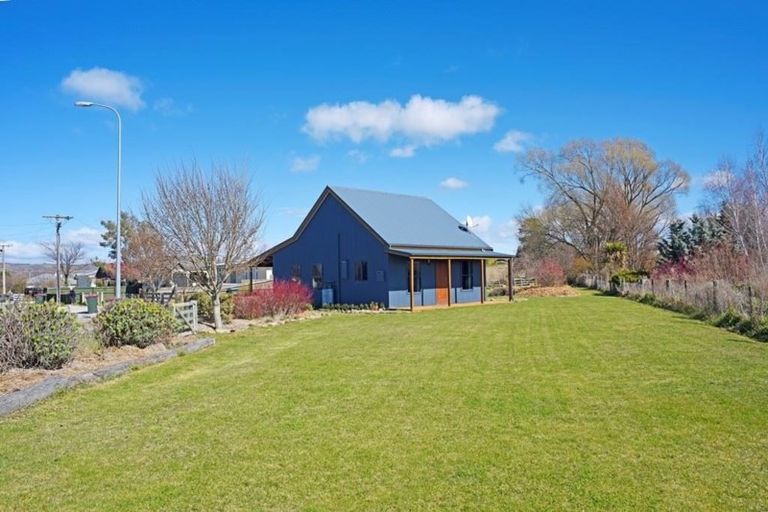 Photo of property in 13 Plunket Street, Omakau, 9376