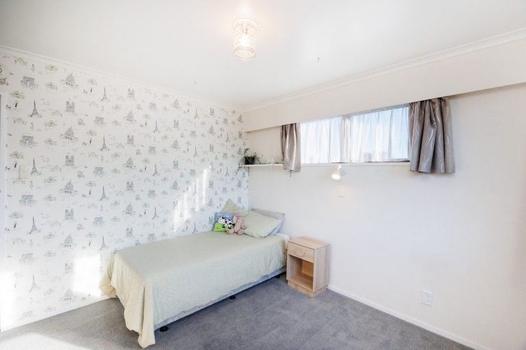 Photo of property in 4 Gainsborough Grove, Highbury, Palmerston North, 4412