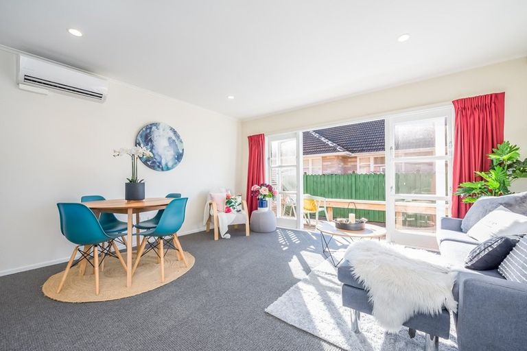 Photo of property in 75 Wai-iti Crescent, Woburn, Lower Hutt, 5010
