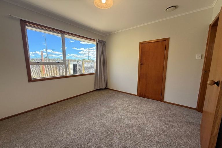 Photo of property in 18 Laurel Street, Mount Albert, Auckland, 1025