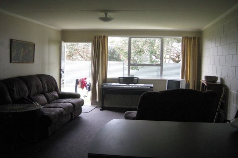 Photo of property in 83 Chelwood Street, Takaro, Palmerston North, 4412