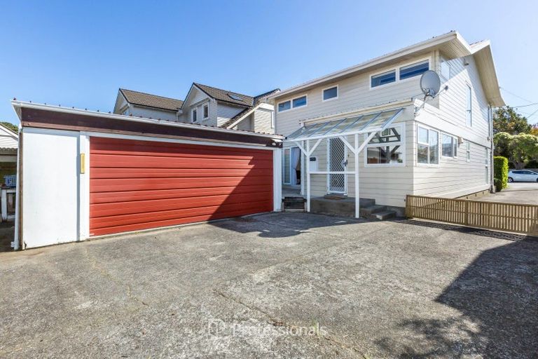 Photo of property in 4 Penrose Street, Woburn, Lower Hutt, 5010