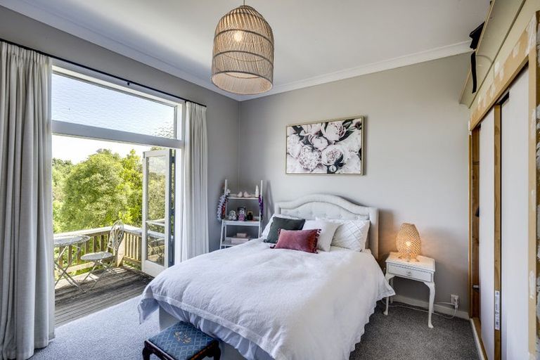 Photo of property in 9 Lawrence Road, Hospital Hill, Napier, 4110