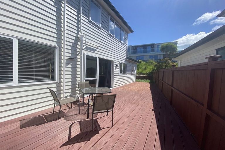 Photo of property in 38 Bounty Road, Long Bay, Auckland, 0630