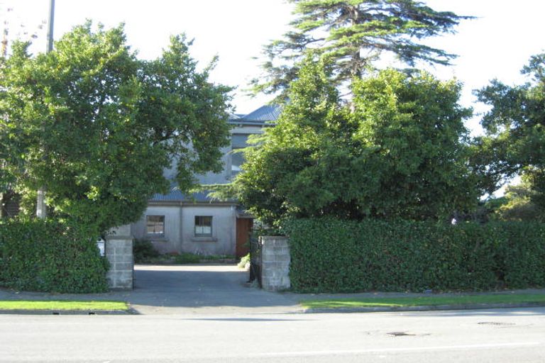 Photo of property in 335 Church Street, West End, Timaru, 7910