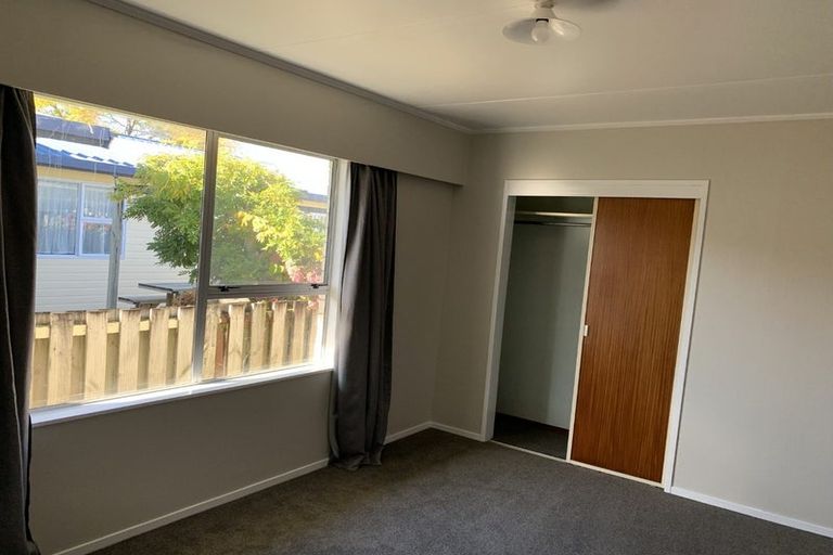 Photo of property in 41 Atkinson Street, Woodville, 4920