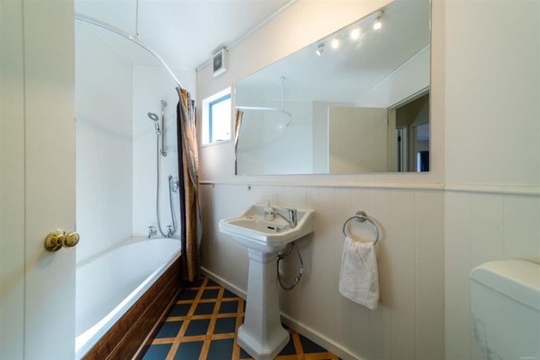 Photo of property in 20b Watts Road, Fernhill, Queenstown, 9300