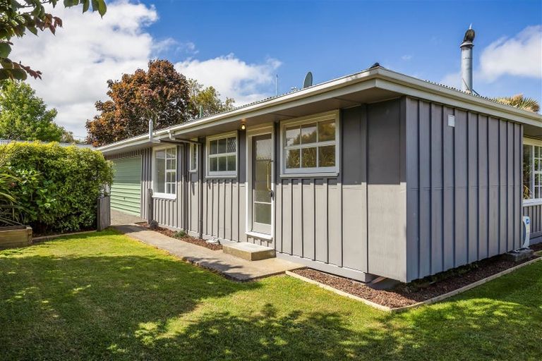 Photo of property in 15 Bray Street, Darfield, 7510