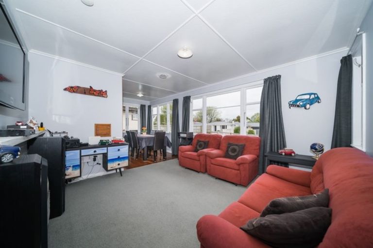 Photo of property in 29 Galway Avenue, Hokowhitu, Palmerston North, 4410