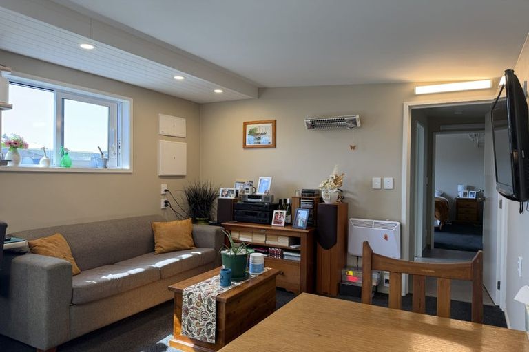 Photo of property in 182 Shaw Avenue, New Brighton, Christchurch, 8083