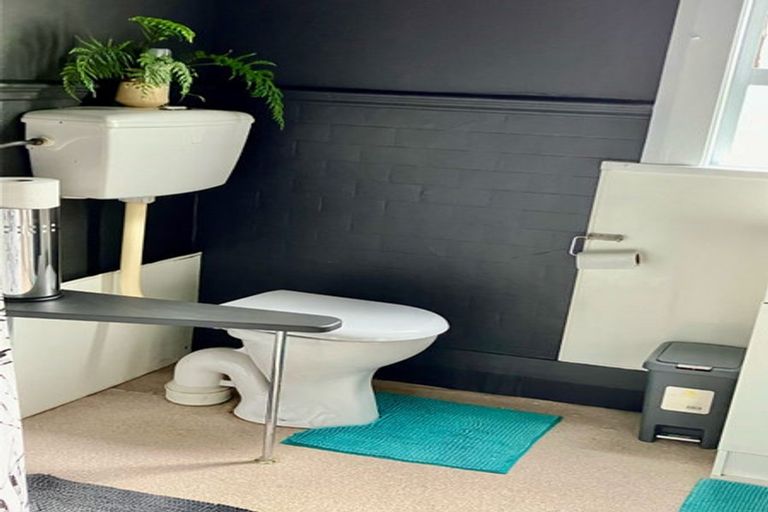 Photo of property in 12 Elderlee Street, Milton, 9220