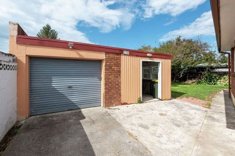 Photo of property in 152 Cascades Road, Pakuranga Heights, Auckland, 2010