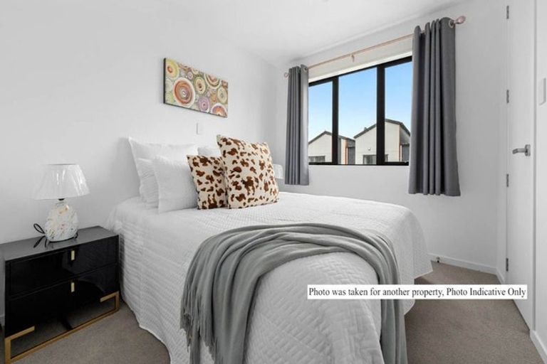 Photo of property in 2/112 Moore Street, Howick, Auckland, 2014