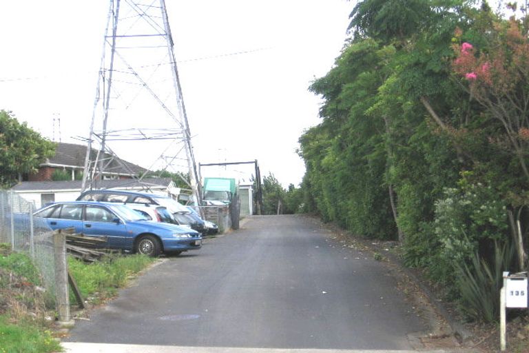 Photo of property in 135a Barrack Road, Mount Wellington, Auckland, 1060