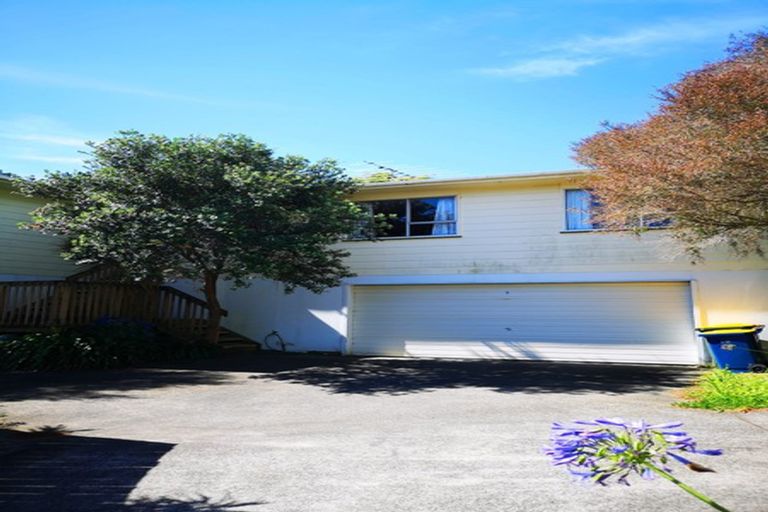 Photo of property in 1/65 Lavery Place, Sunnynook, Auckland, 0632