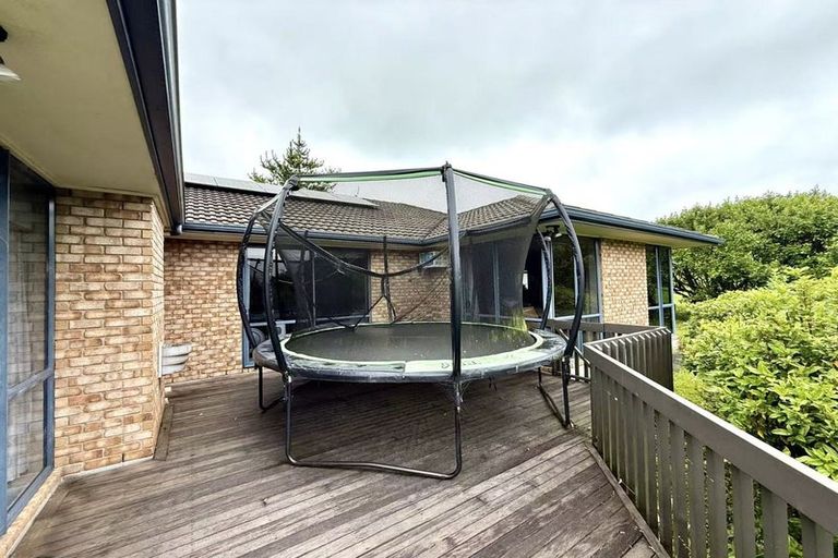 Photo of property in 3 Terry Smyth Drive, Kumeu, 0892