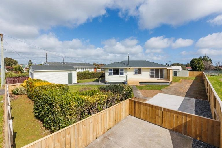 Photo of property in 75 Taumaihi Street, Bulls, 4818