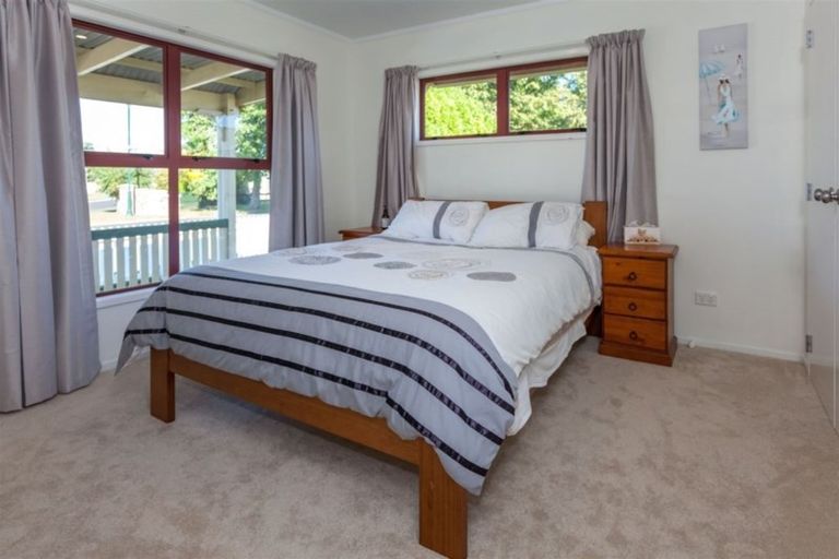 Photo of property in 1 Tudor Grove, Whitianga, 3510